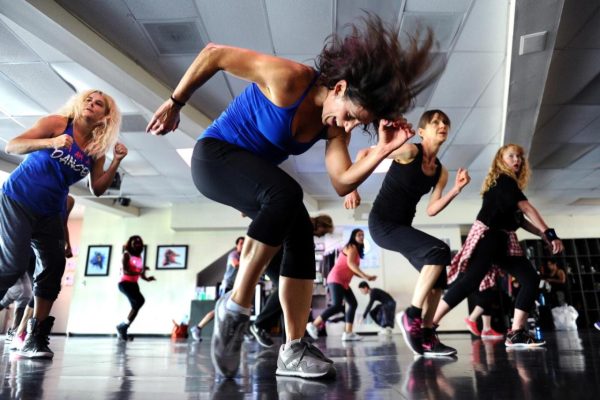 Dance fitness classes make exercise like a party - Los Angeles Times